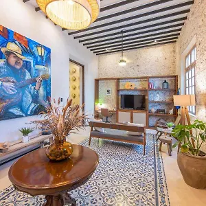 Сasa de vacaciones Casa Trova En Santa Lucía Centro,, Mérida